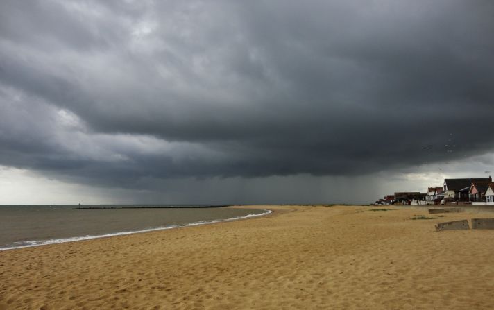 <strong>Jaywick, Essex: </strong>Jaywick, home to a popular Martello Tower which has been turned into a local cultural center, faces south into the North Sea and lies 60 miles from London. 