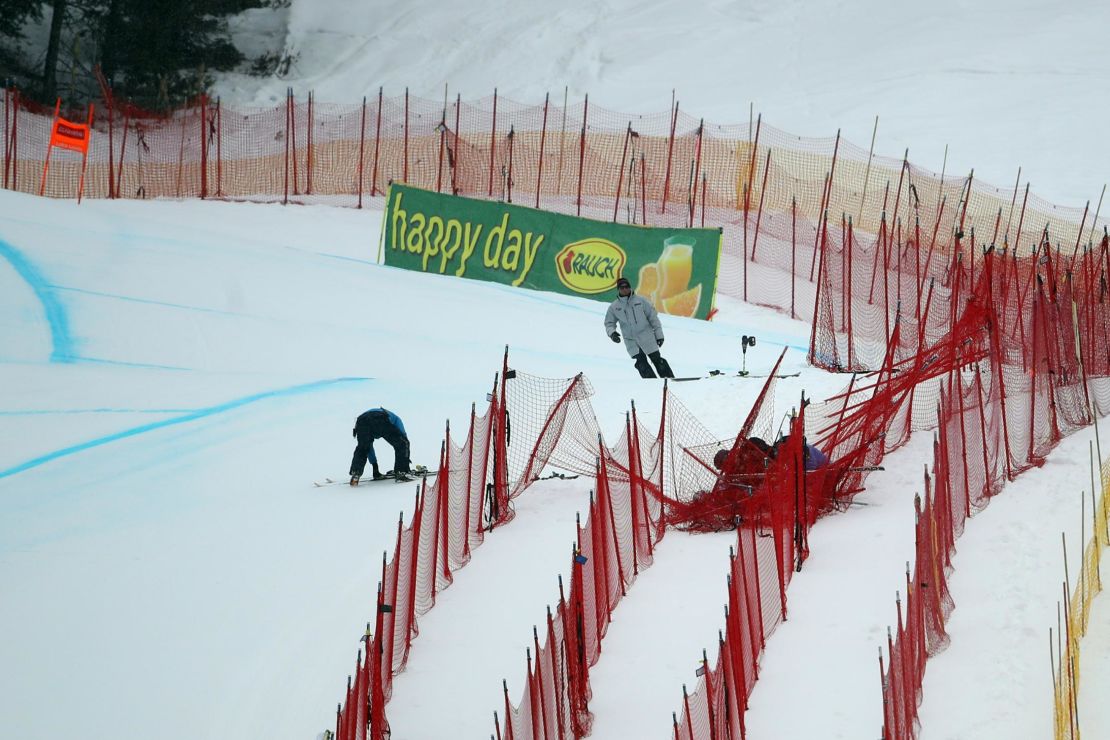 Lindsey Vonn careered into safety netting before skiing away uninjured in Lake Louise. 