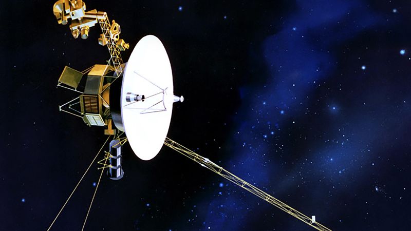 Voyager 1 спира да комуникира със Земята поради компютърен проблем