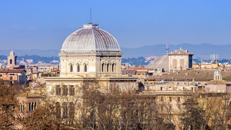 Hanukkah In Rome: How To Celebrate In The Jewish Quarter | CNN