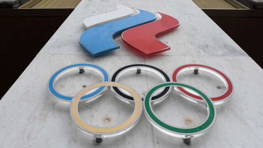 The Olympic rings are seen on the facade of the Russian Olympic Committee (ROC) building in Moscow on December 05, 2017.
The International Olympic Committee (IOC) meets from Tuesday, December 5, 2017 to decide whether to bar Russia from the 2018 Winter Olympics for doping violations, in one of the weightiest decisions ever faced by the Olympic movement. / AFP PHOTO / Kirill KUDRYAVTSEV        (Photo credit should read KIRILL KUDRYAVTSEV/AFP/Getty Images)