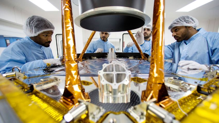 emirates mars mission hope spacecraft lab