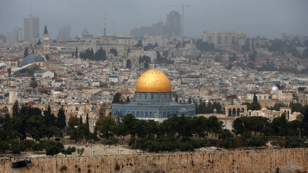 A picture taken from the Mount of Olives shows the Old City of Jerusalem with the Dome of the Rock mosque in the centre, on December 6, 2017.
President Donald Trump is set to recognise Jerusalem as Israel's capital, upending decades of careful US policy and ignoring dire warnings from Arab and Western allies alike of a historic misstep that could trigger a surge of violence in the Middle East.  / AFP PHOTO / AHMAD GHARABLI        (Photo credit should read AHMAD GHARABLI/AFP/Getty Images)