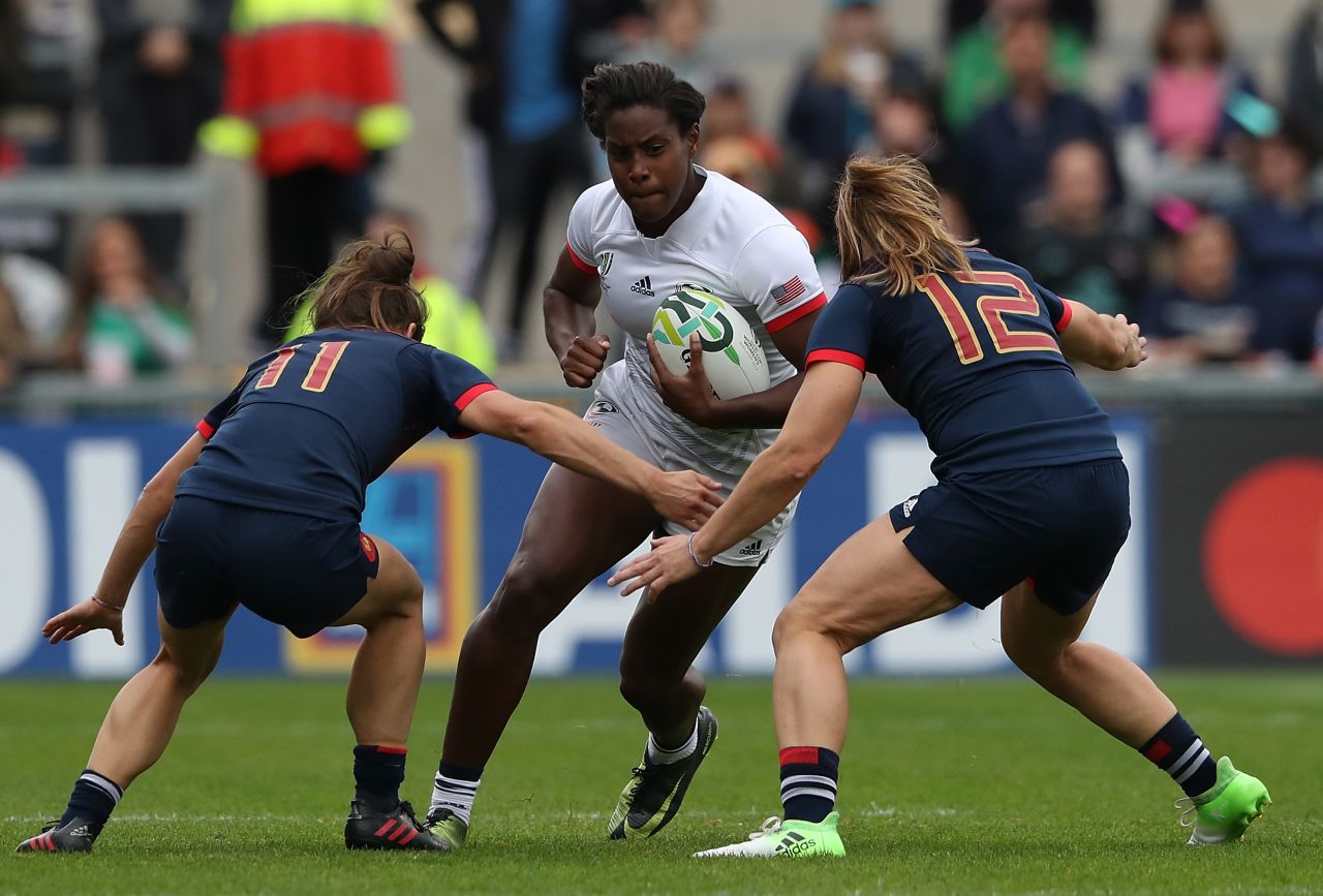 An All-American track runner in<a href="https://www.usarugby.org/player/naya-tapper/" target="_blank" target="_blank"> high school</a>, Tapper only picked up a rugby ball in her second year of college. She's quickly made up for lost time, and scored<a href="https://www.youtube.com/watch?v=8vveNlWB4Gg" target="_blank" target="_blank"> a wonder try</a> in the inaugural leg of the 2017/18 World Series in Dubai.  