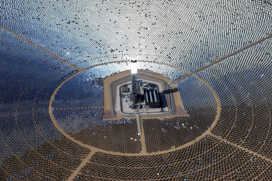 The chamber also looks like a concentrated solar array (like this example in the Mojave Desert, California). With all eyes on you, you're at the whims of the body politic. And as Chancellor Valorum found out in "The Phantom Menace,"<a href="https://www.youtube.com/watch?v=ptFhhz5Lrqk" target="_blank" target="_blank"> it's easy to get burned</a>.