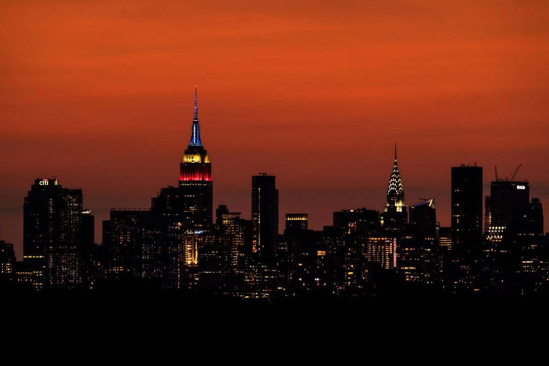 The Empire State and the Chrysler Building in New York were supposedly two reference points for the skyline of Coruscant.