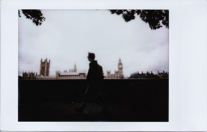 <strong>Silhouette: </strong>For all its fuzziness, this is a successful silhouette. The foreground figure is dark, against the properly exposed Houses of Parliament. <a href="http://i2.cdn.turner.com/cnnnext/dam/assets/171210154055-lomoautomat-edit--8silhouette.jpg" target="_blank" target="_blank">SEE FULL-SIZE IMAGE</a>