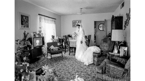 Hurn took this photograph of a bride on her wedding day in 1980.