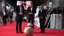LONDON, ENGLAND - DECEMBER 12: (L-R) Prince William, Duke of Cambridge and Prince Harry attend the European Premiere of 'Star Wars: The Last Jedi' at Royal Albert Hall on December 12, 2017 in London, England. (Photo by Eddie Mulholland - WPA Pool/Getty Images)