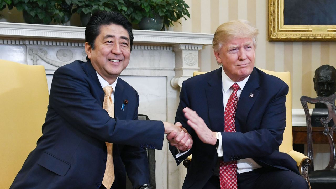 Japanese Prime Minister Shinzo Abe (L) and Trump have struck up a close relationship.