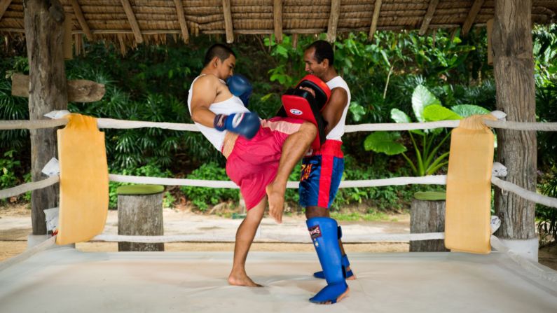 <strong>Muay Thai: </strong>You can also train with a Muay Thai fighter in a beach-side boxing ring.