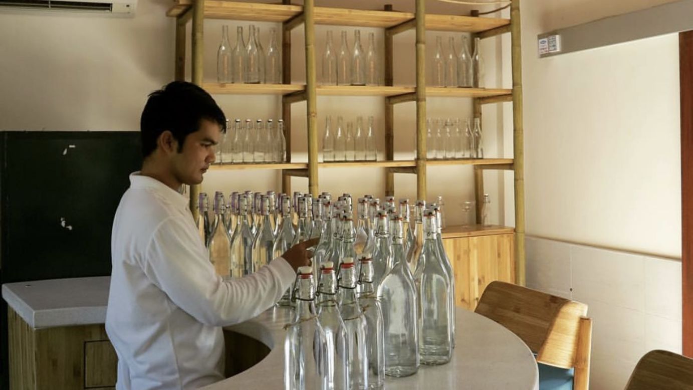 <strong>Water Bar: </strong>At the resort's stylish "water bar," rainwater collected throughout the rainy season is filtered and enhanced to produce 1,000 bottles of still and sparking water on a daily basis. 