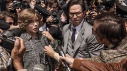 Michelle Williams, Mark Wahlberg in 'All the Money in the World'