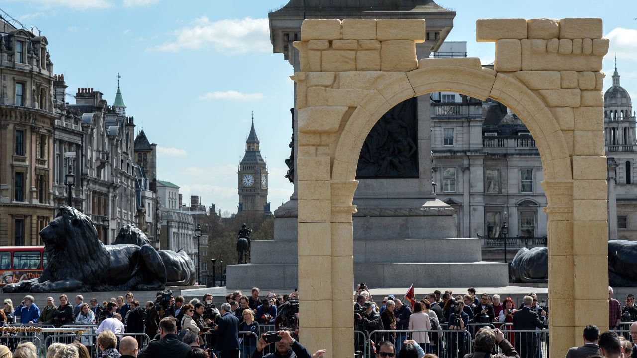 The reconstruction of Triumphal Arch at Palmyra in London.