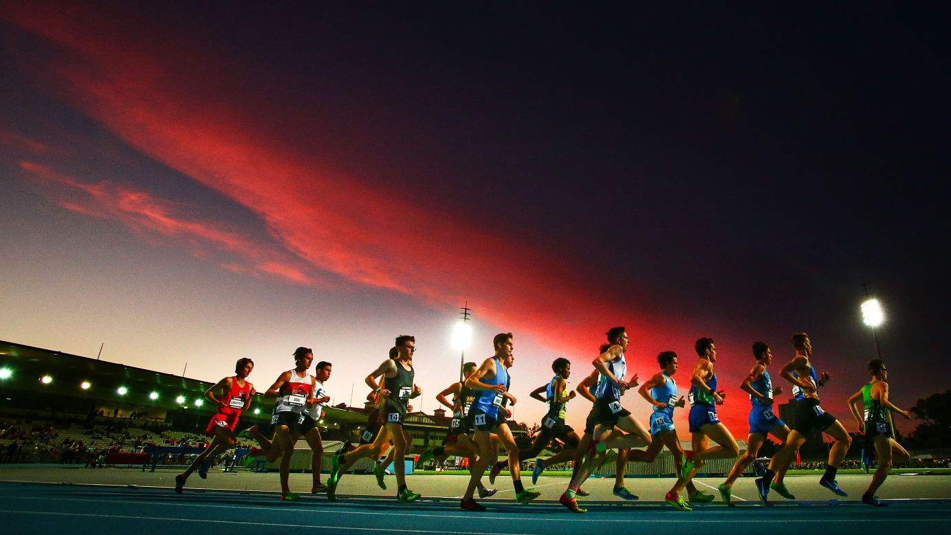 Athletes run the 3,000 meters during a track meet in Melbourne on Thursday, December 14. <a href="http://www.cnn.com/2017/12/11/sport/gallery/what-a-shot-sports-1212/index.html" target="_blank">See 28 amazing sports photos from last week</a>