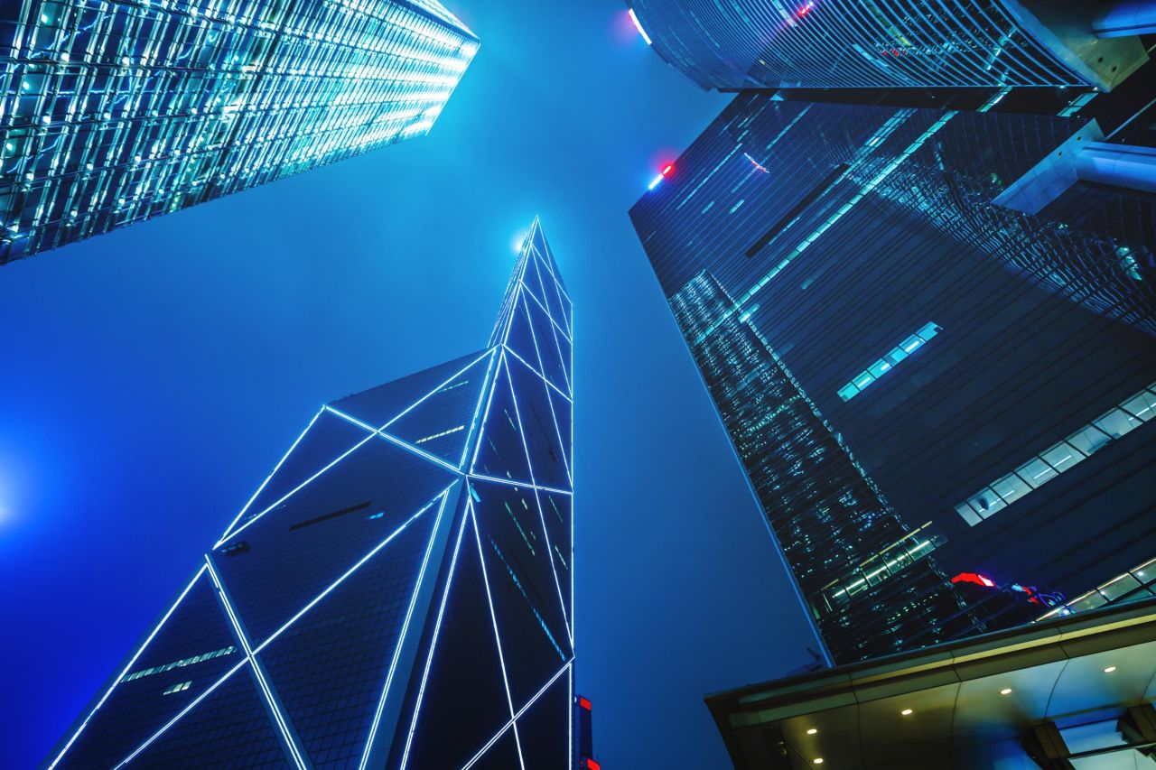 Nearly three-decades latter, at nighttime the skyscraper still has a futuristic feel.