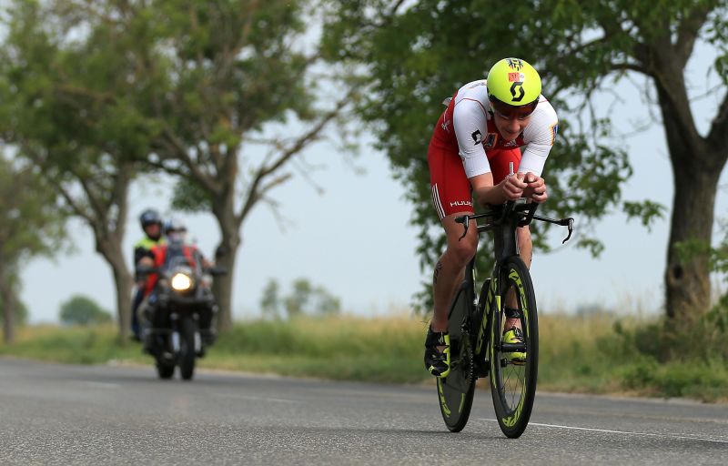 Alistair brownlee online bike