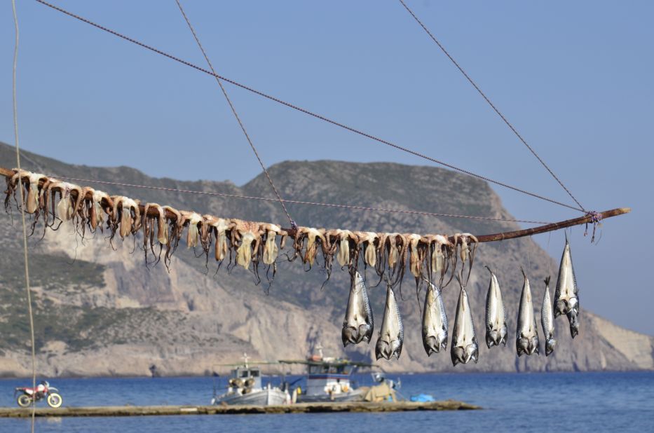 <strong>Fresh seafood: </strong>Greek seafood is fresh and delicious. Many fish tavernas in the smaller islands or coastal villages have their own fishing boats and serve the catch of the day.
