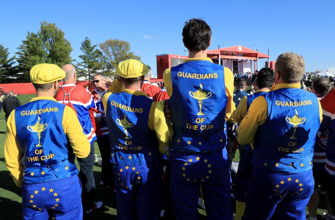 Fans getting into the 'blue and gold' Ryder Cup spirit at Hazeltine in 2016