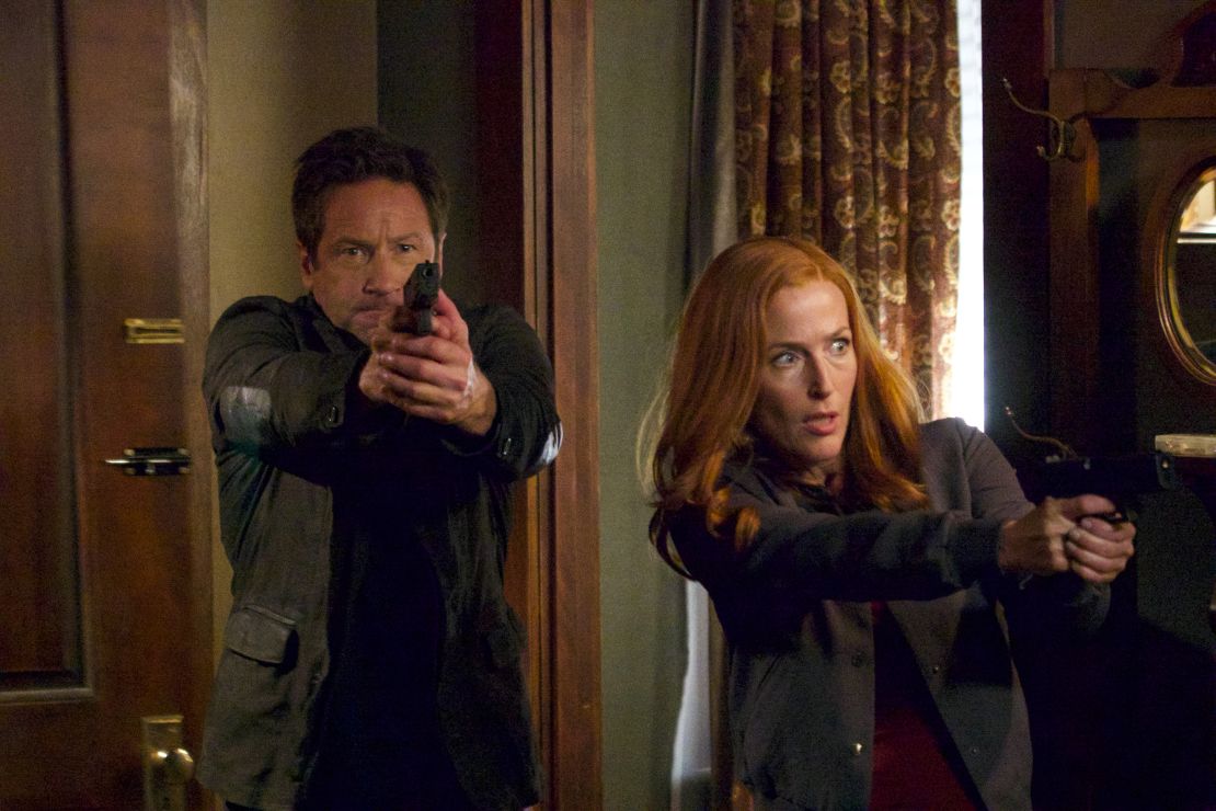 David Duchovny and Gillian Anderson in 'The X-Files'