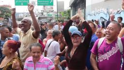 Venezuelans protest lack of pork hind legs 