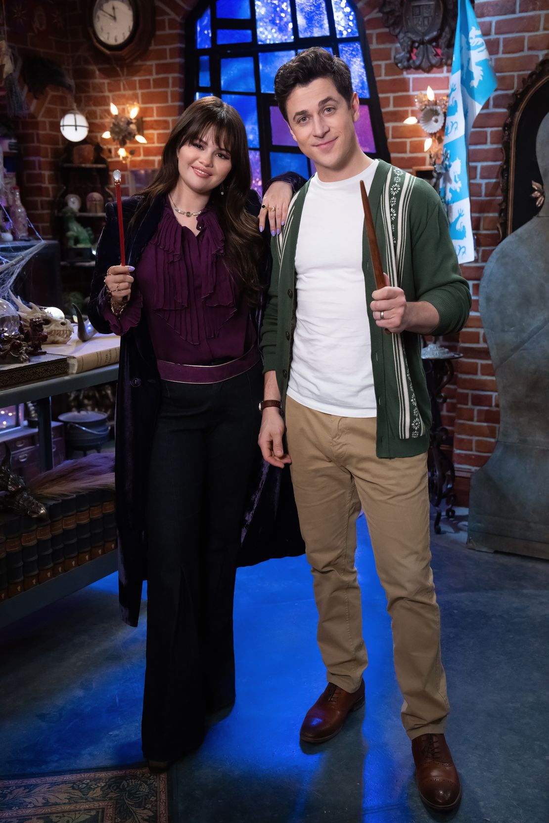 (from left) Selena Gomez, David Henrie in 