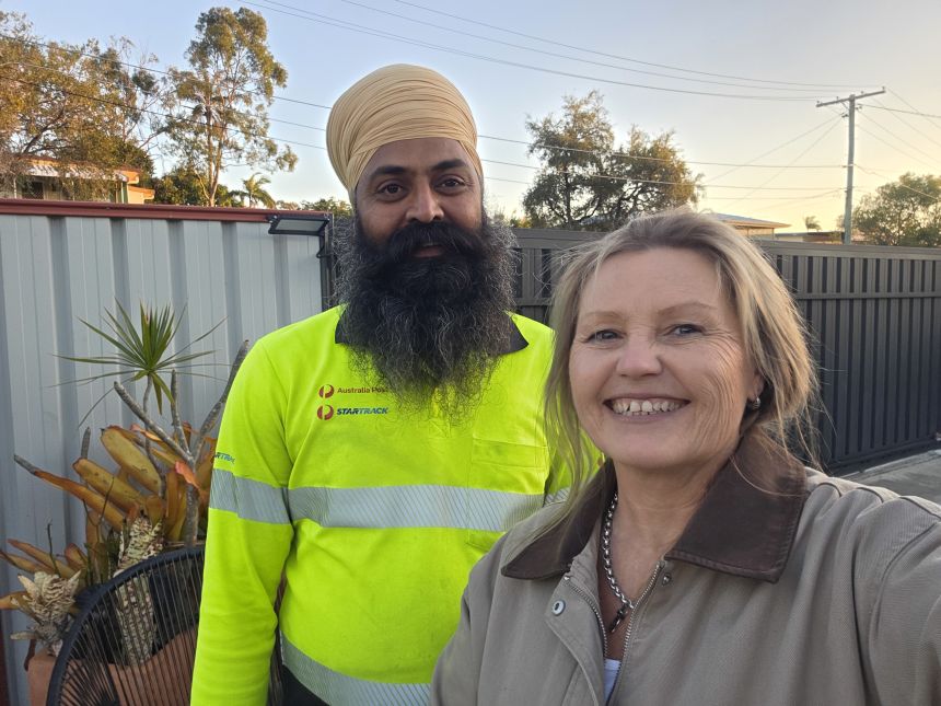 Verrity Wandel met her postman hero Gurpreet Singh after the video of his kind act went viral.