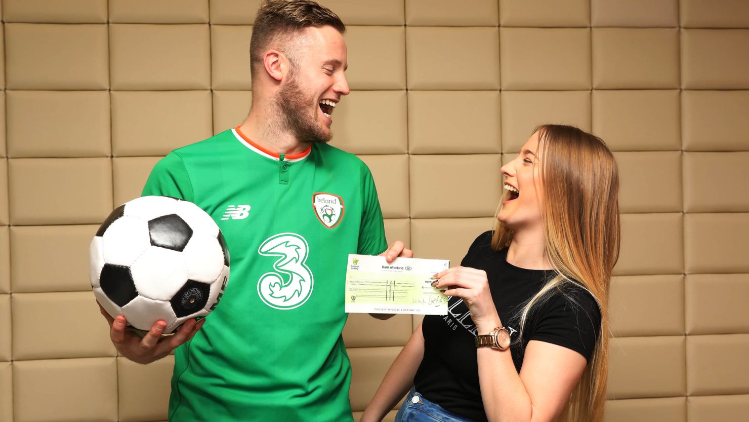 The defender won the top prize of €1,000,000 on the National Lottery's Millionaire Raffle draw which took place on New Year's Eve. 