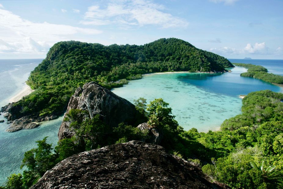 6 exotic tropical islands where find paradise on earth