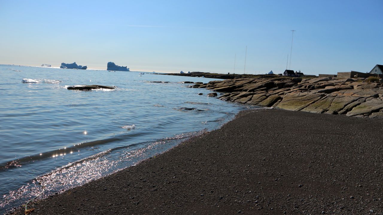 Greenland's black beach 