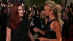title: Jarett Wieselman - Debra Messing calls out E! while on E!: "I was so shocked to hear that E! doesn't believing in paying their female co-hosts the same as their male co-hosts. I miss Cat Sadler." duration: 16:22:42 sub-clip duration: 0:59 site: Twitter author: null published: Wed Dec 31 1969 19:00:00 GMT-0500 (Eastern Standard Time) intervention: yes description: null