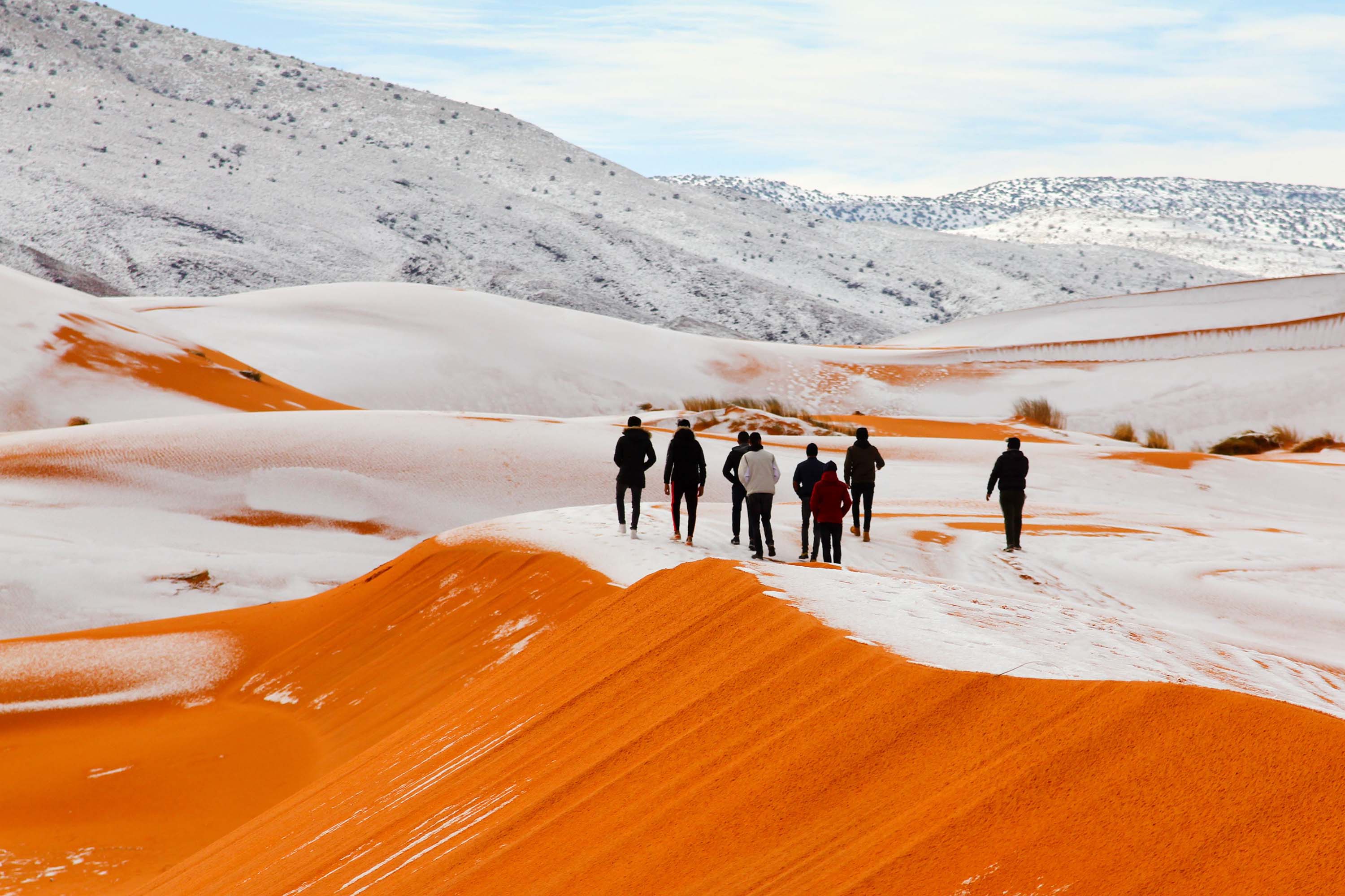 Earth It snowed in the Sahara Desert