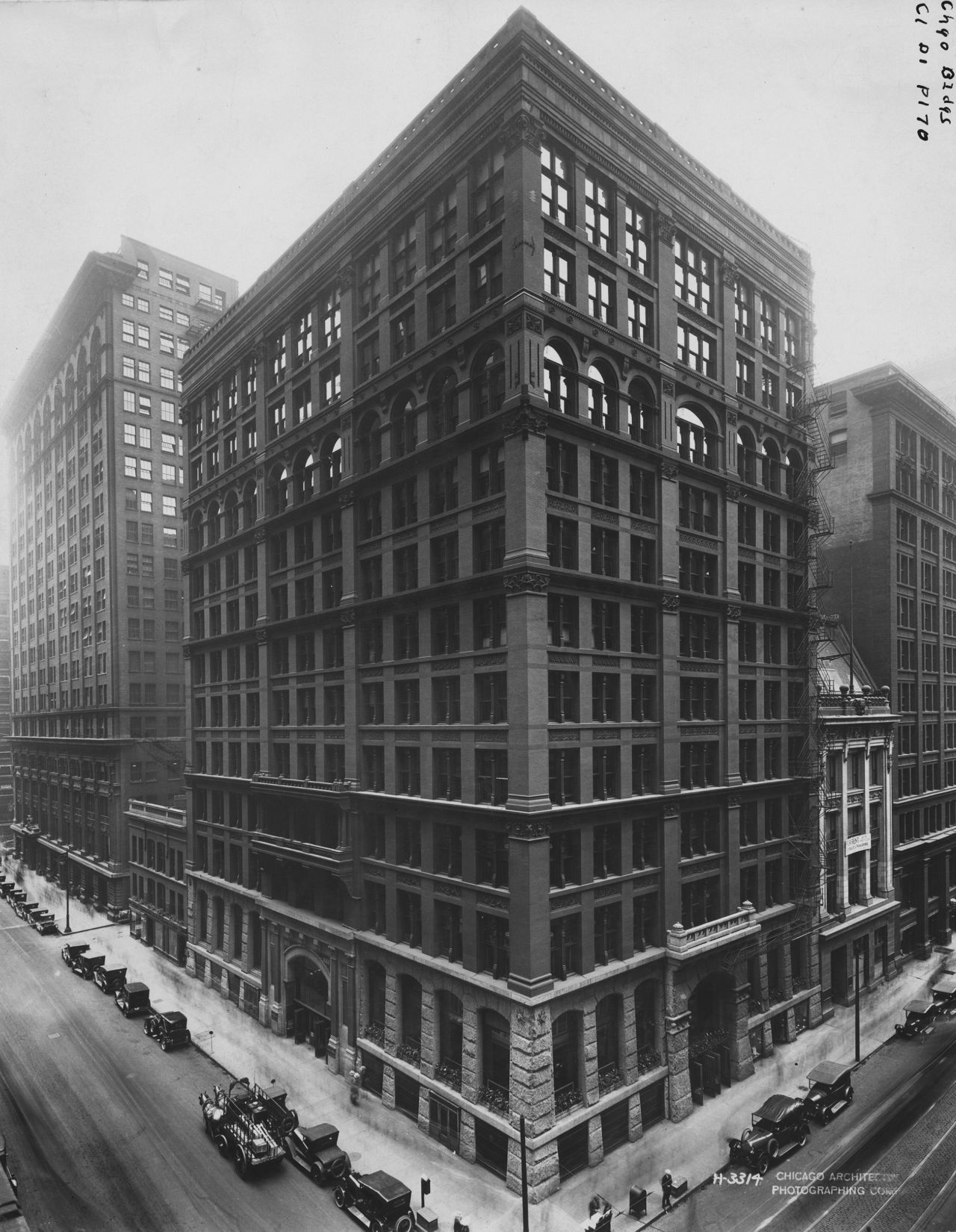 Exterior of the Home Insurance Building, Chicago. The building was demolished in 1931.