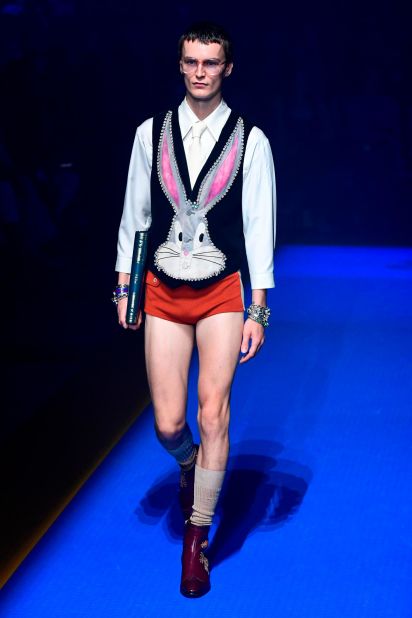 Italian fashion house Gucci recently ditched separate male and female catwalks in favor of a unisex one. 