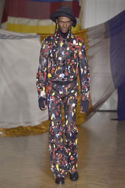 Traditions are at play in the work of 2016 LVMH Prize-winner Grace Wales Bonner. Her Autumn-Winter 2018 collection focused on Creole identity in the Caribbean and "the joy of collective belonging," according to a <a href="https://www.vogue.com/fashion-shows/fall-2018-menswear/wales-bonner" target="_blank" target="_blank">Vogue report</a>.