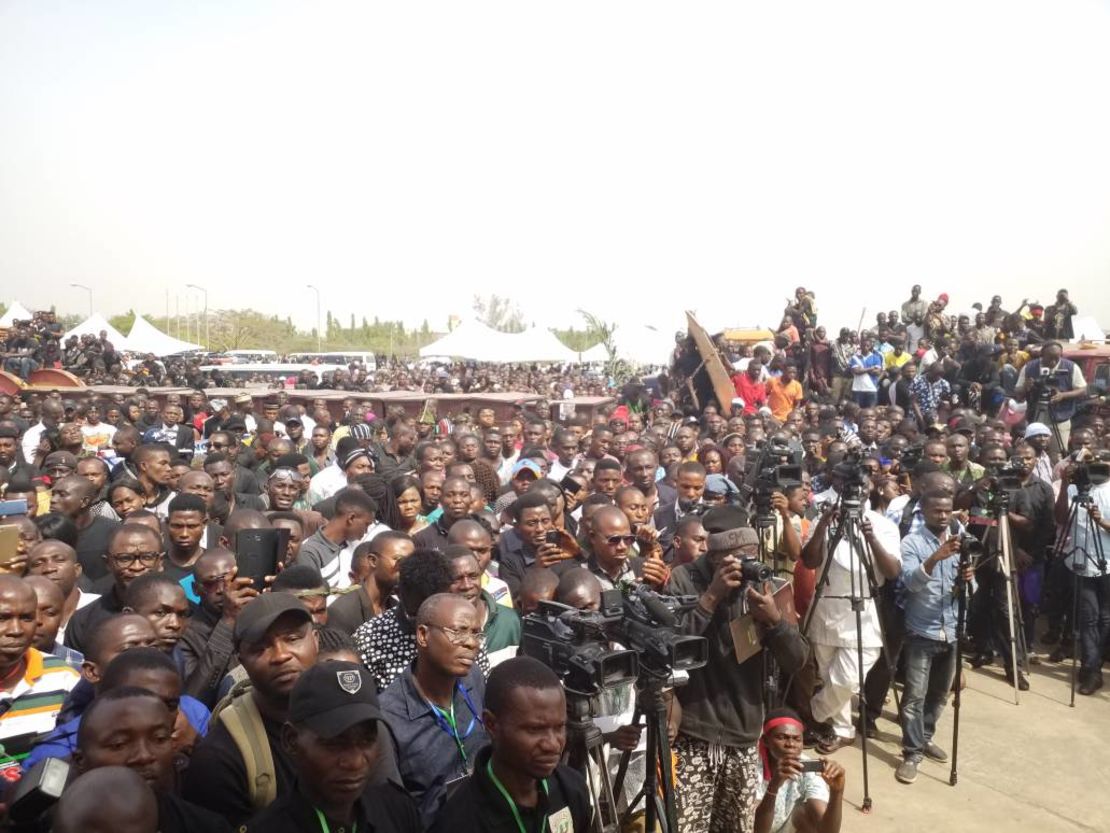 Crowd at Benue's mass burial