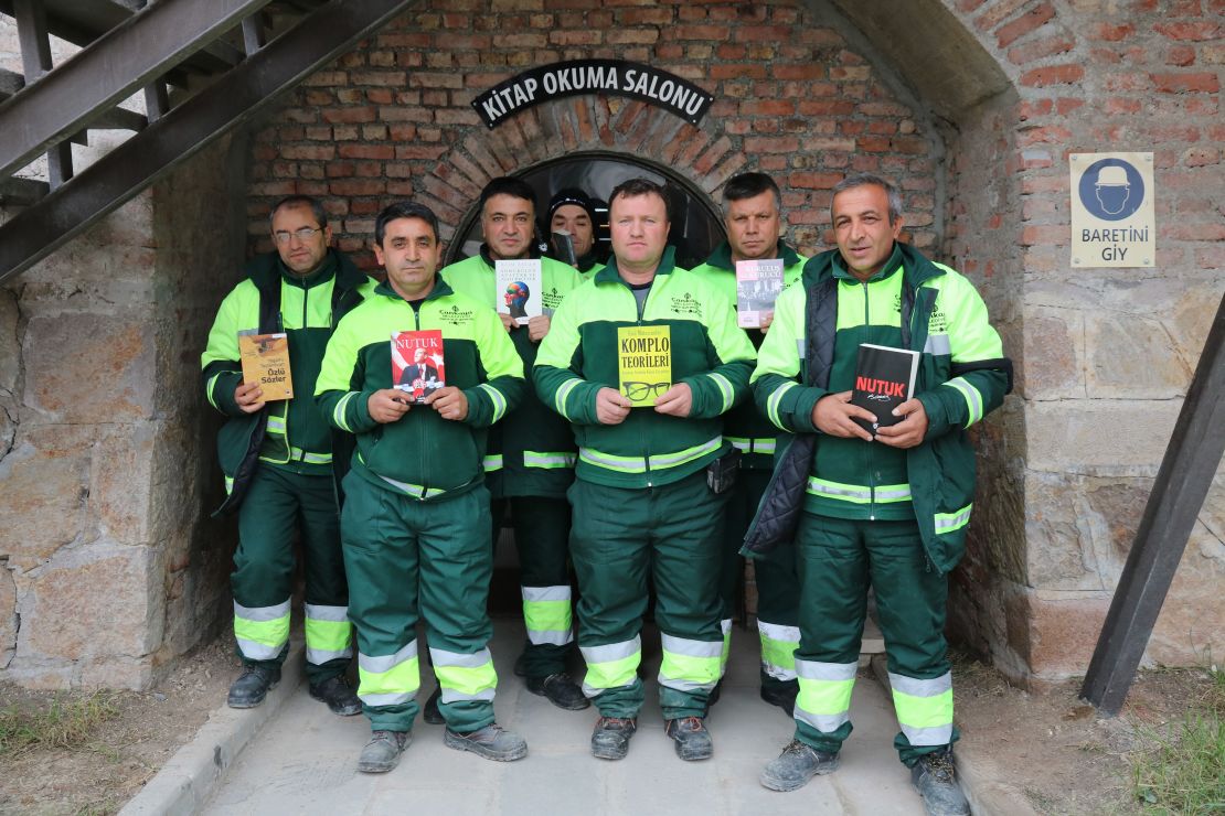 Garbage collectors started the library with books salvaged from the trash.