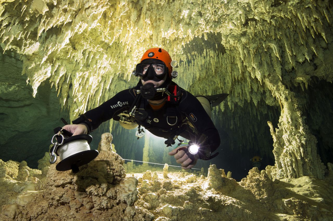 Divers from the Great Mayan Aquifer Project.