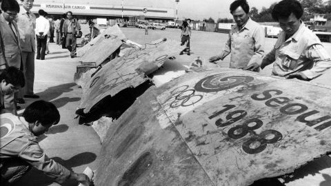 Wreckage arrives at Gimpo Airport in South Korea for investigation on May 22, 1990