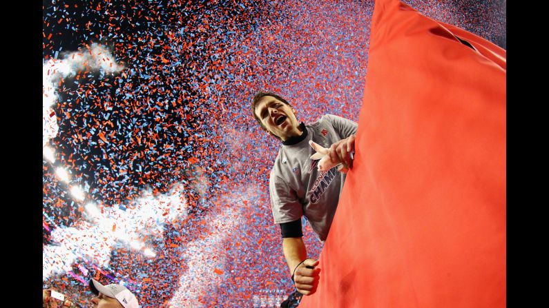 Tom Brady of the New England Patriots celebrates after winning the AFC Championship Game against the Jacksonville Jaguars at Gillette Stadium on Sunday, January 21, in Foxborough, Massachusetts. Brady's four-yard touchdown pass to Danny Amendola in the fourth quarter <a href="index.php?page=&url=https%3A%2F%2Fwww.cnn.com%2F2018%2F01%2F22%2Fsport%2Fpatriots-eagles-reach-super-bowl-lii%2Findex.html">proved to be the game-winning score, defeating the Jacksonville Jaguars 24-20.</a> This will be Brady's 8th appearance at the Superbowl, set for Sunday, February 4, in the US Bank Stadium in Minneapolis.