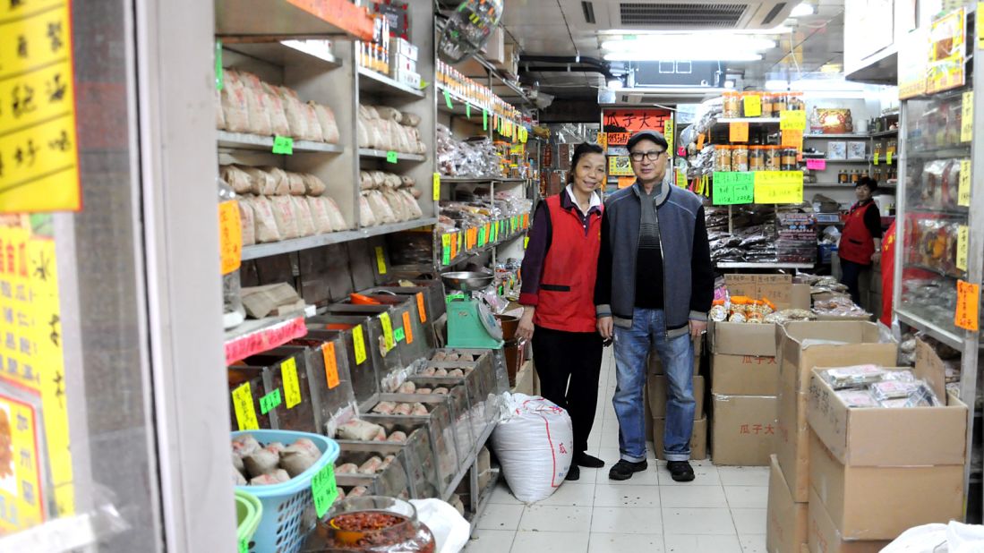 <strong>Seedy business: </strong>Joyce Luk (left) and her cousin Bao Yiu-wah are the store's second-generation owners. 