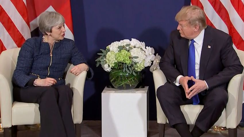 Trump meets Theresa May Davos_00000000.jpg