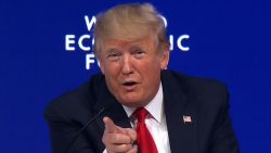Trump boos calls media fake Davos_00000000.jpg