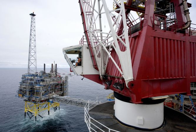 Sleipner gas platform, 155 miles off the coast of Norway. Its carbon storage facility captures and injects carbon dioxide deep under the North Sea into a<a href="index.php?page=&url=https%3A%2F%2Fwww.globalccsinstitute.com%2Fprojects%2Fsleipner%25C2%25A0co2-storage-project" target="_blank" target="_blank"> sandstone reservoir</a>. StatoilHydro, who operate the rig, has sequestered <a href="index.php?page=&url=https%3A%2F%2Fwww.statoil.com%2Fen%2Fwhat-we-do%2Fnorwegian-continental-shelf-platforms%2Fsleipner.html" target="_blank" target="_blank">16 million metric tons of CO2</a> since 1996, say the company. 
