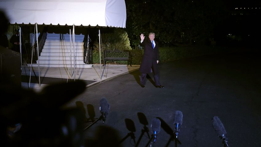 WASHINGTON, DC - JANUARY 24:  U.S. President Donald Trump leaves the White House for the World Economic Forum in Davos, Switzerland, January 24, 2018 in Washington, DC. Trump told reporters on Wednesday that he would be willing to speak under oath with Robert Mueller III, the special counsel for the Russia inquiry.  (Photo by Chip Somodevilla/Getty Images)