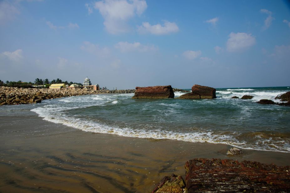 <strong>Tharangambadi, Tamil Nadu: </strong>Better known by its Anglicized name of Tranquebar, this quiet town sits on the Bay of Bengal in southern India. Beyond its attractive beach, the town is an architecturally fascinating place to visit.