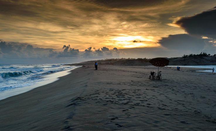 <strong>Puri, Odisha: </strong>Puri's main beach is known for its party atmosphere. There are quieter shores to the north around Balighai and Chandrabhaga.