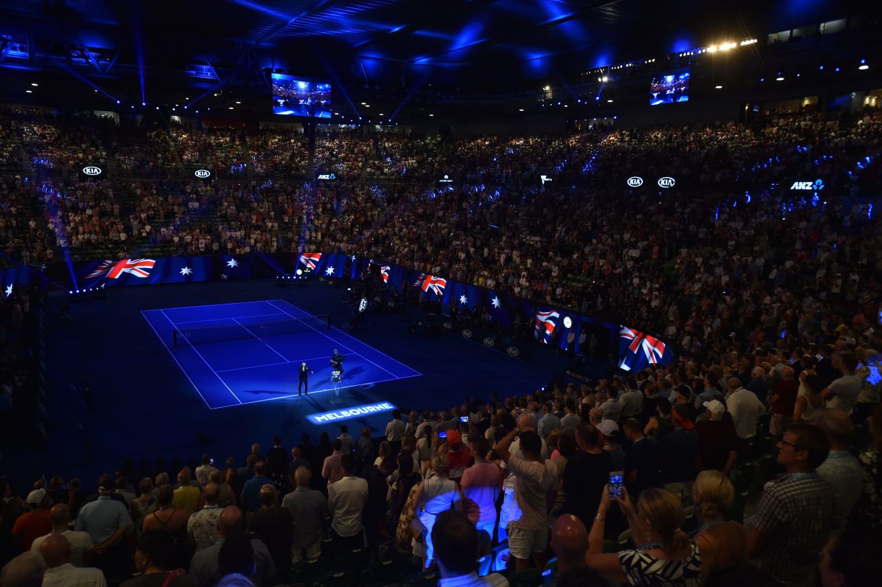The roof was closed at the Rod Laver Arena in Melbourne due to extreme heat. 