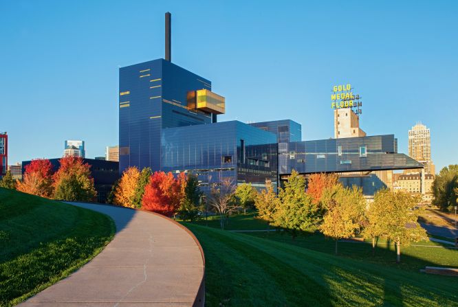 The Guthrie Theater, which opened in its current Jean Nouvel-designed home in 2006, features a cantilevered Amber Box on the ninth floor as well as a cantilevered Endless Bridge.