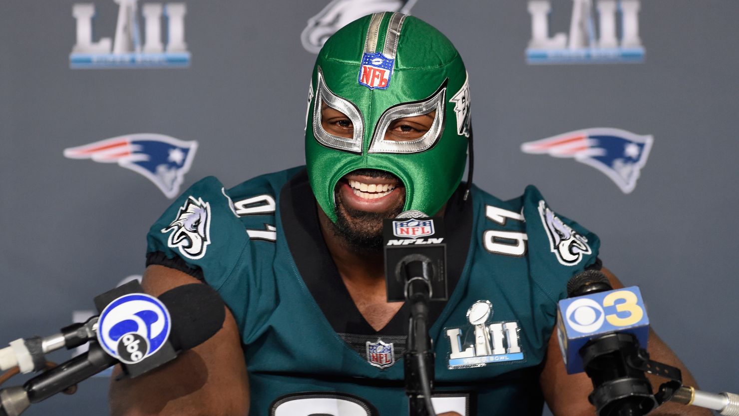 Eagles defensive tackle Fletcher Cox says he's keeping the lucha libre mask given to him by a Mexican reporter for a photo op.